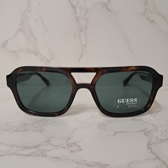 NEW Guess Tortoise Frame Women's Sunglasses - Picture 1 of 7